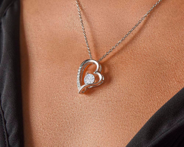 Flamme dâAnge | Collier en or blanc 14 carats - Avec un ange en verre - Ă ma chĂ©rie