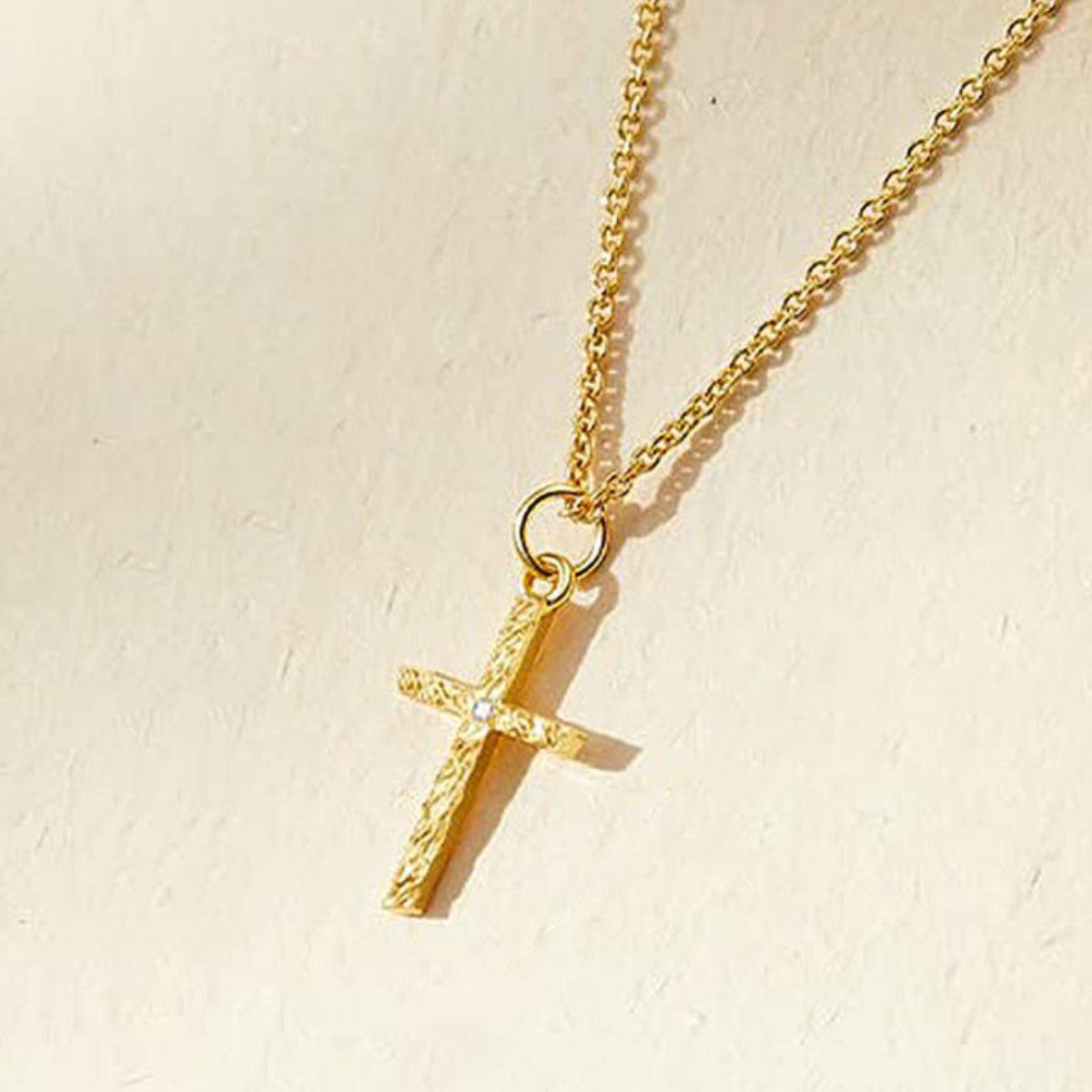 Duo colliers initiale et croix