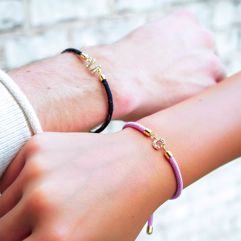 Bracelet cordon initiale ajustable