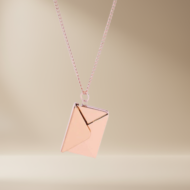 Écrin d'Amour | Collier lettre d'amour personnalisé