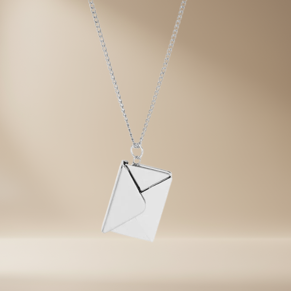 Écrin d'Amour | Collier lettre d'amour personnalisé