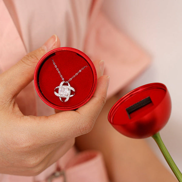 Rose Éternelle | Collier en argent sterling avec une boîte rose de luxe