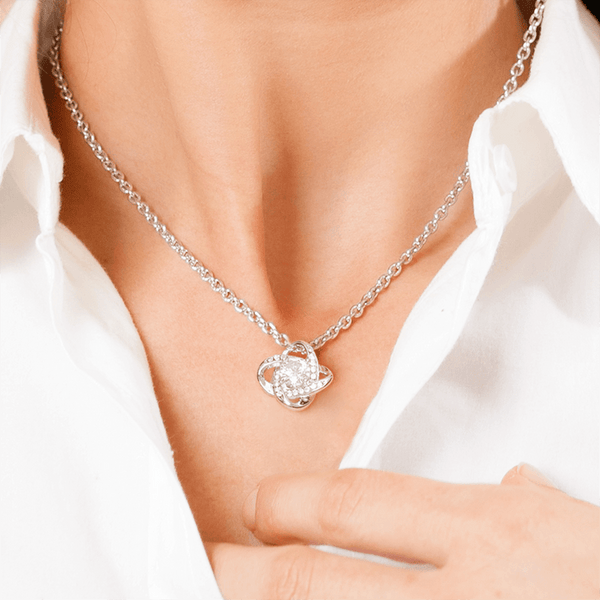 Rose Éternelle | Collier en argent sterling avec une boîte rose de luxe
