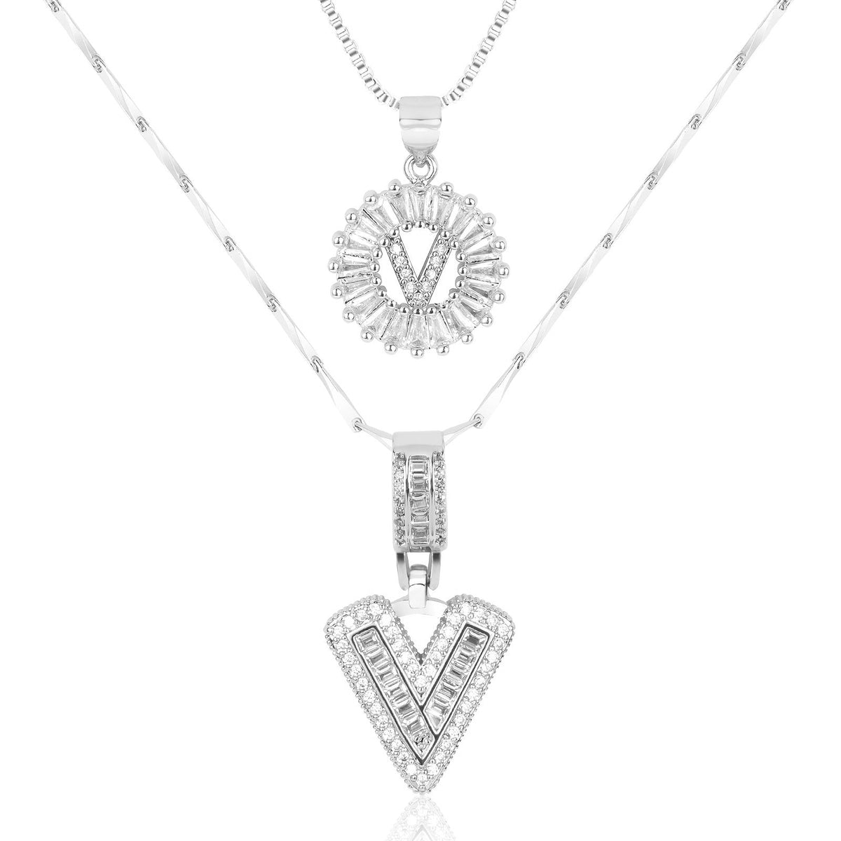 Collier initiale diamant doré