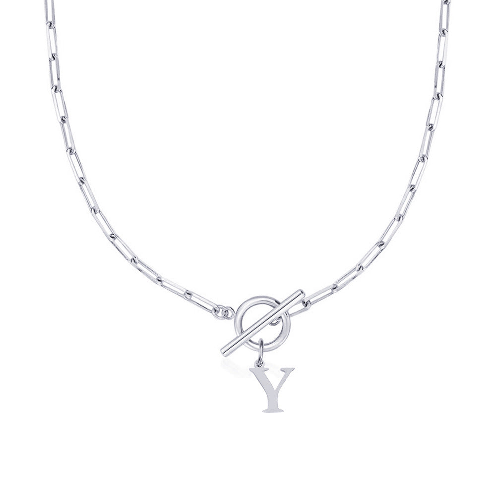 Collier initiale cercle et cadenas
