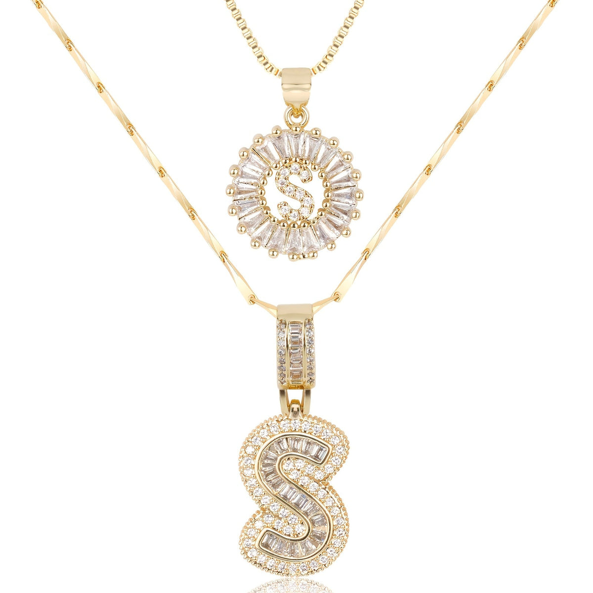 Collier initiale diamant doré